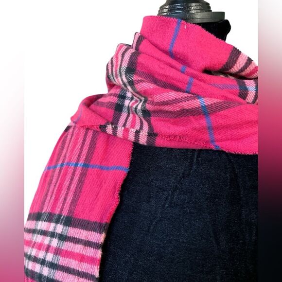 100% Cashmere Pink Plaid Scarf with Fringe in Great Condition Preppy Classic - Picture 1 of 3